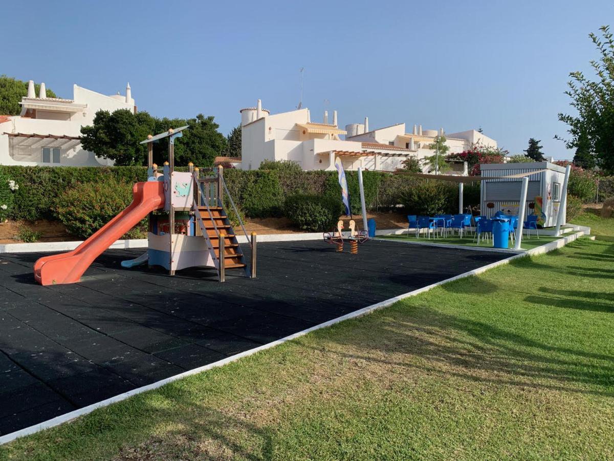 Vivenda Jardim Mar Algarve Porches Villa Porches  Exterior photo