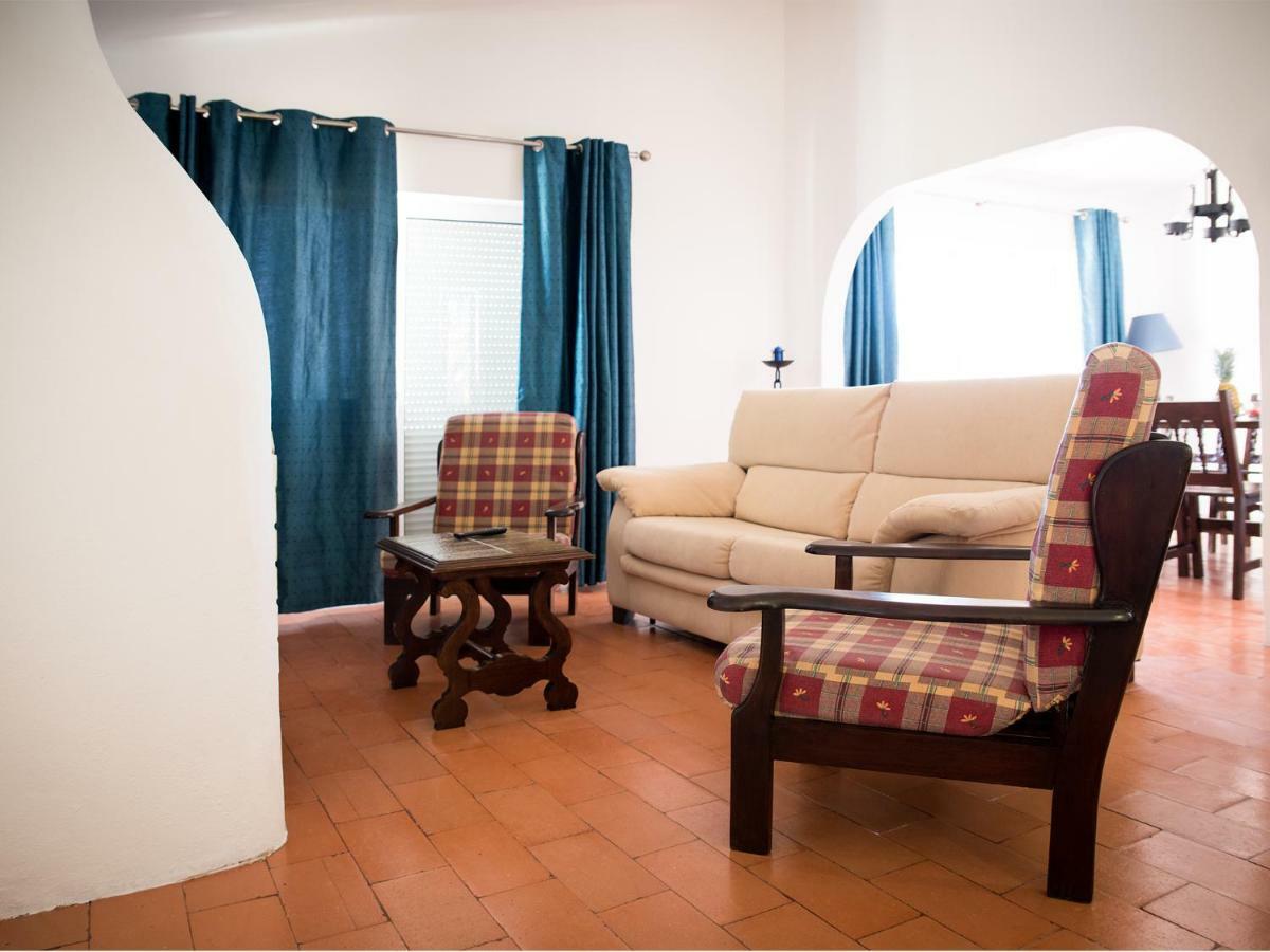 Vivenda Jardim Mar Algarve Porches Villa Porches  Exterior photo